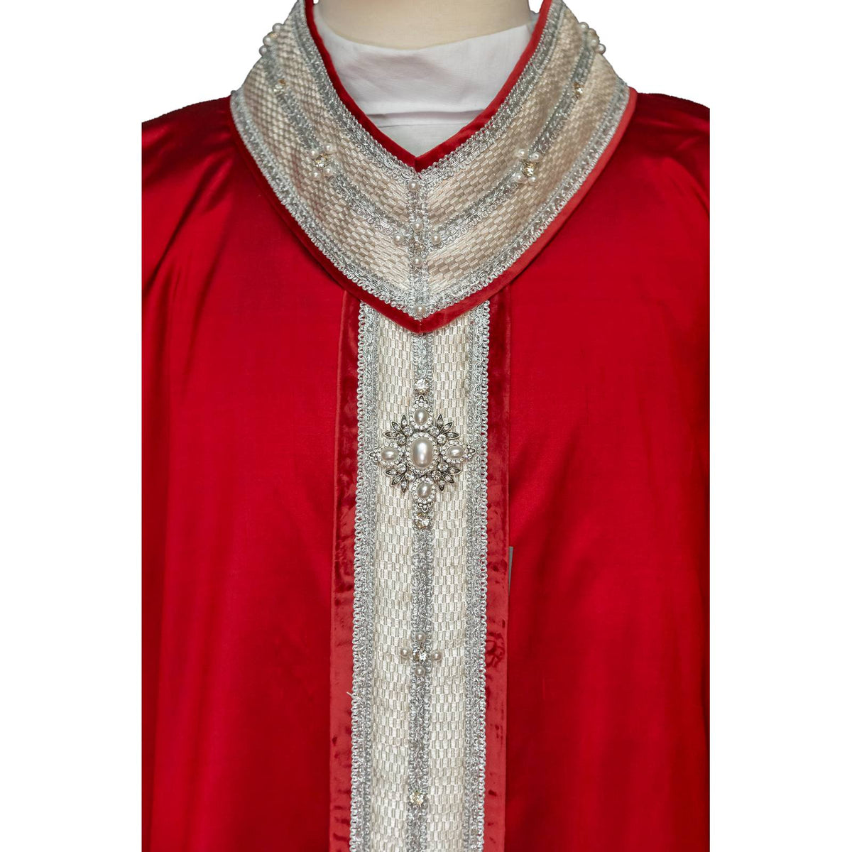 Casulla Solemne de Shantung con Piedras Preciosas y Perlas
