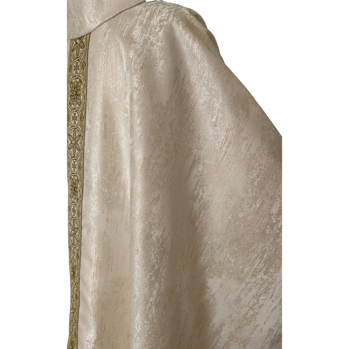 Casulla Solemne Crema y Oro con Piedras y Perlas