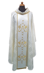 Damask Marian chasuble