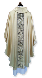 Casulla en tejido oro lamé